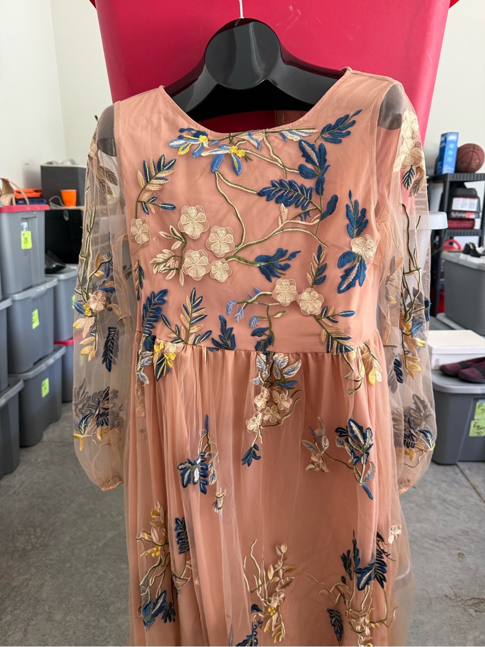 Embroidered Floral Tulle Dress in Dusty Rose mp78